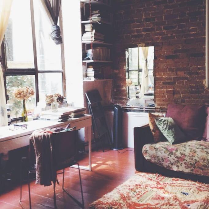 Warm And Cosy Loft In Paris With A Private Outdoorアパートメント エクステリア 写真